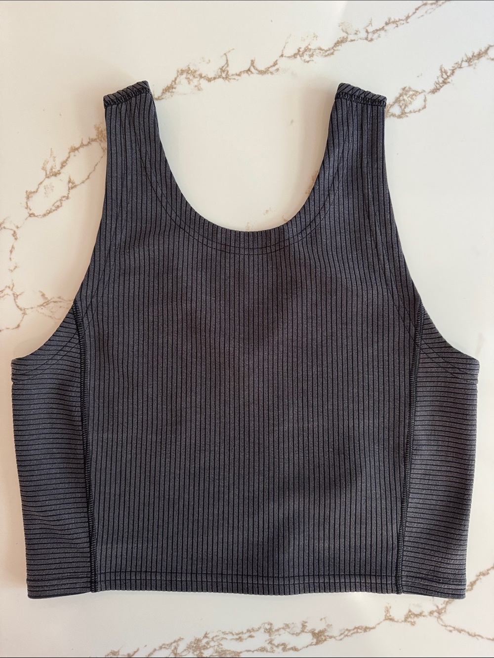 Lululemon Ribbed Softstreme Reversible Cropped Tank Top Size 4 Black/Charcoal